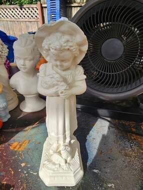 Ceramic Bisque Evergreen Small Girl with a Bonnet pyop